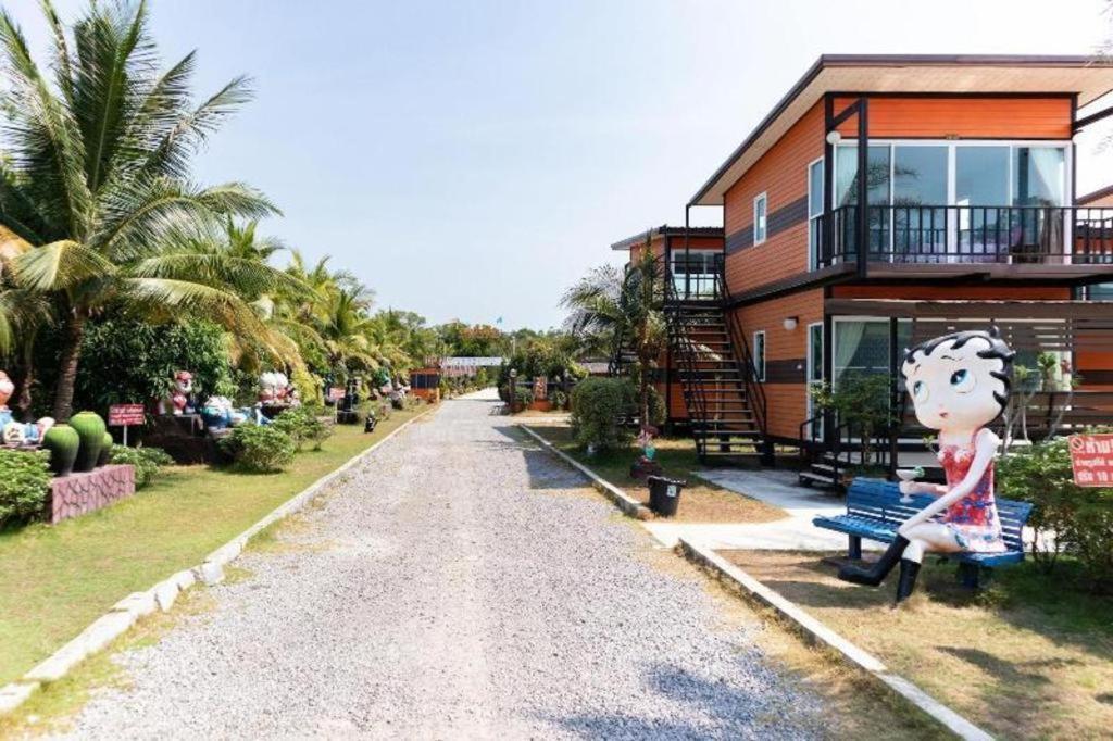 Oyo 755 Rattana Resort Ko Lanta Eksteriør billede
