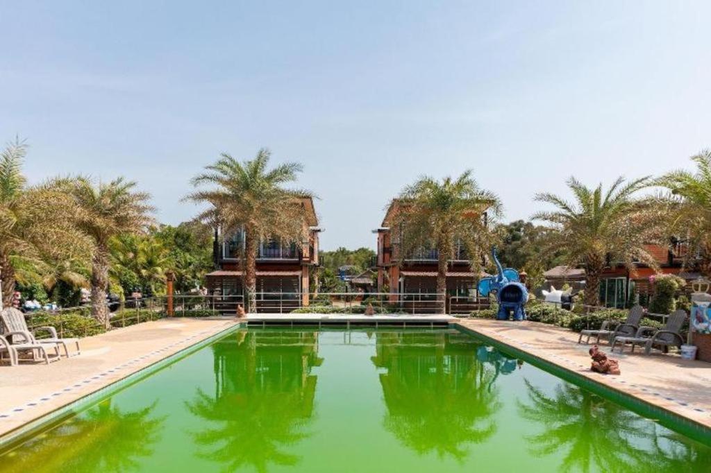 Oyo 755 Rattana Resort Ko Lanta Eksteriør billede